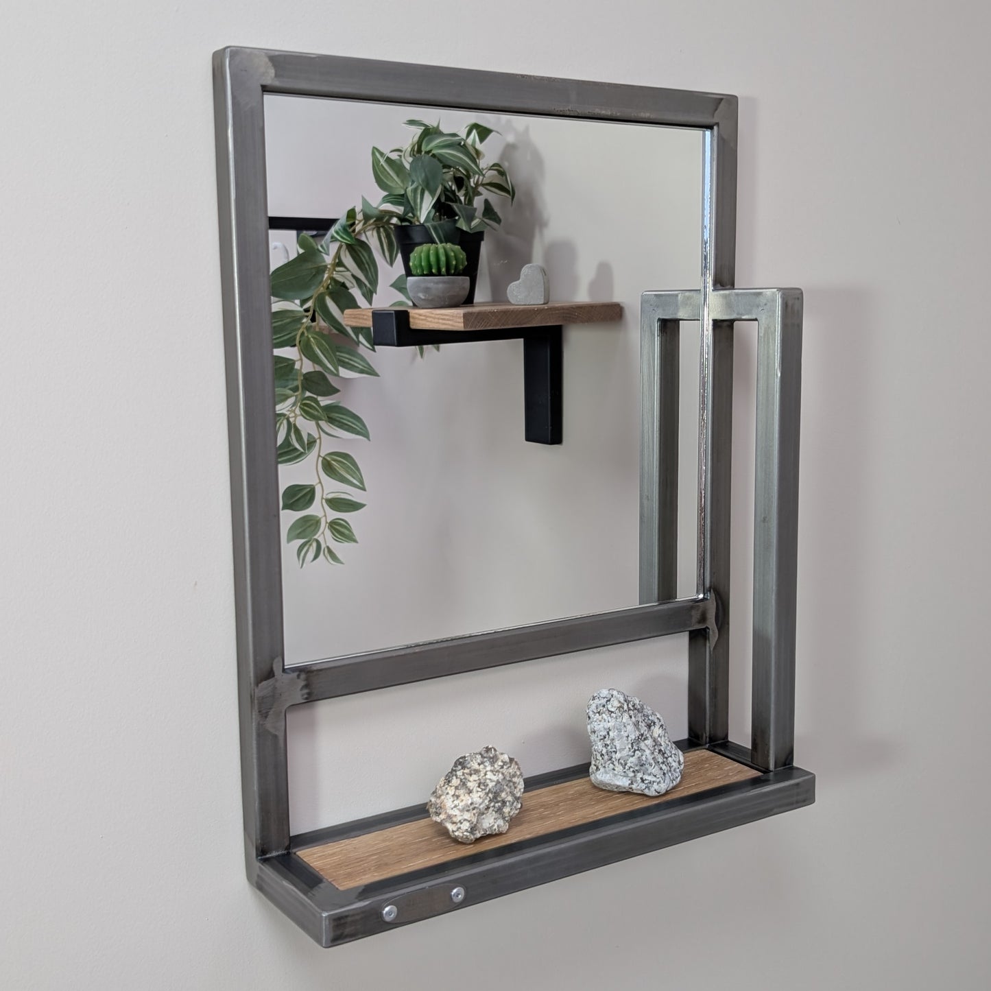 Espejo con Estante en Metal y madera maciza de roble